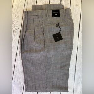 Berle 100% Worsted Wool Men's 33 R Unhemmed Gray Plaid Pleated Dress Pants NWT.